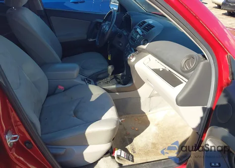 2011 Toyota Rav4 из США, поврежденный, VIN 2T3BF4DV8BW175924